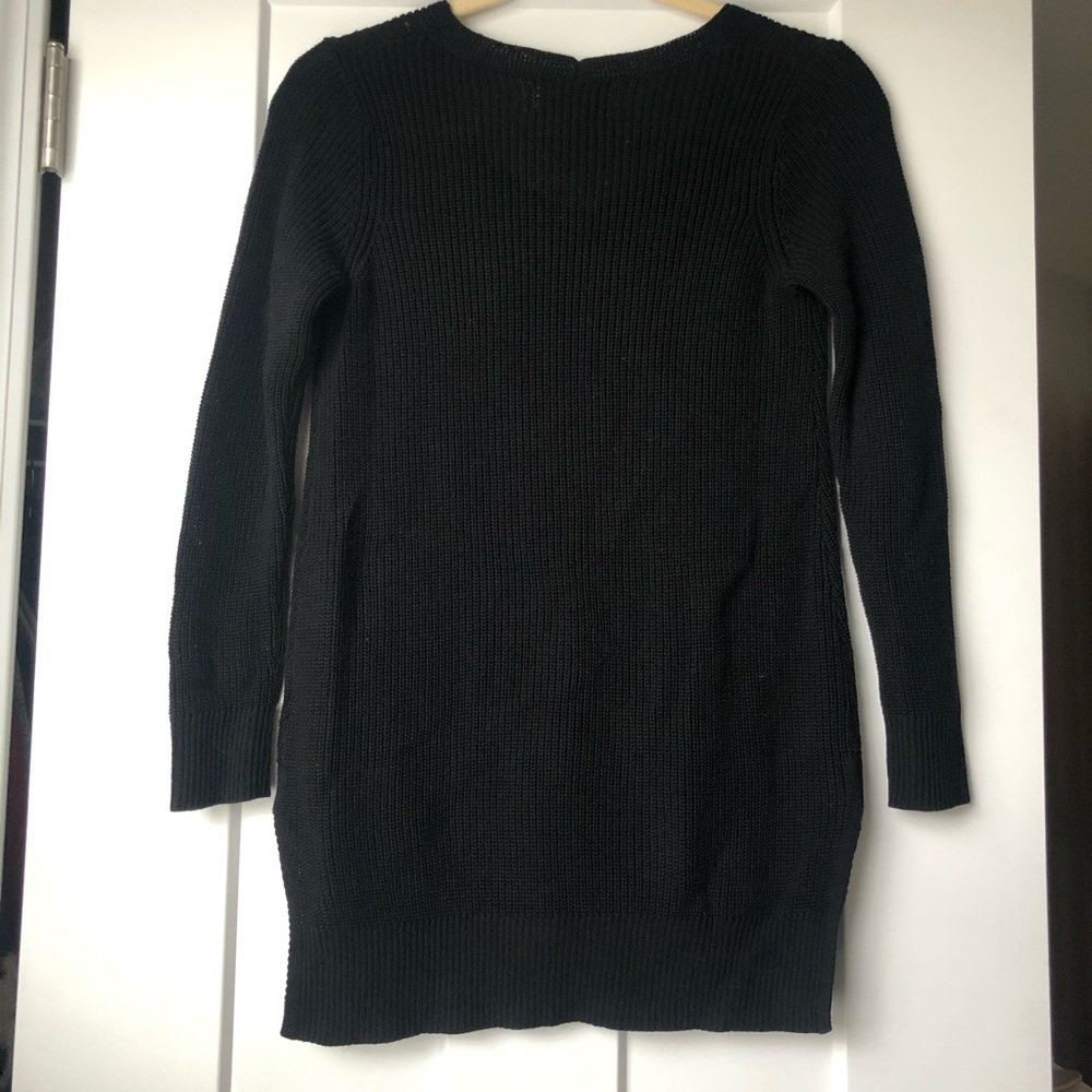 Old Navy V-neck Tunic Sweater - Picture 3 of 4